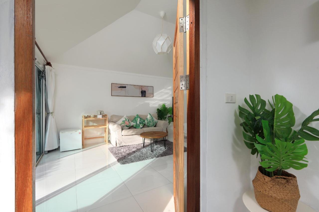 Daydream Villa Resort Phuket Exterior photo